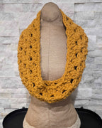 Soft & Snuggly Crochet Cowl - Thick Wool for Winter!
