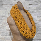 Soft & Snuggly Crochet Cowl - Thick Wool for Winter!