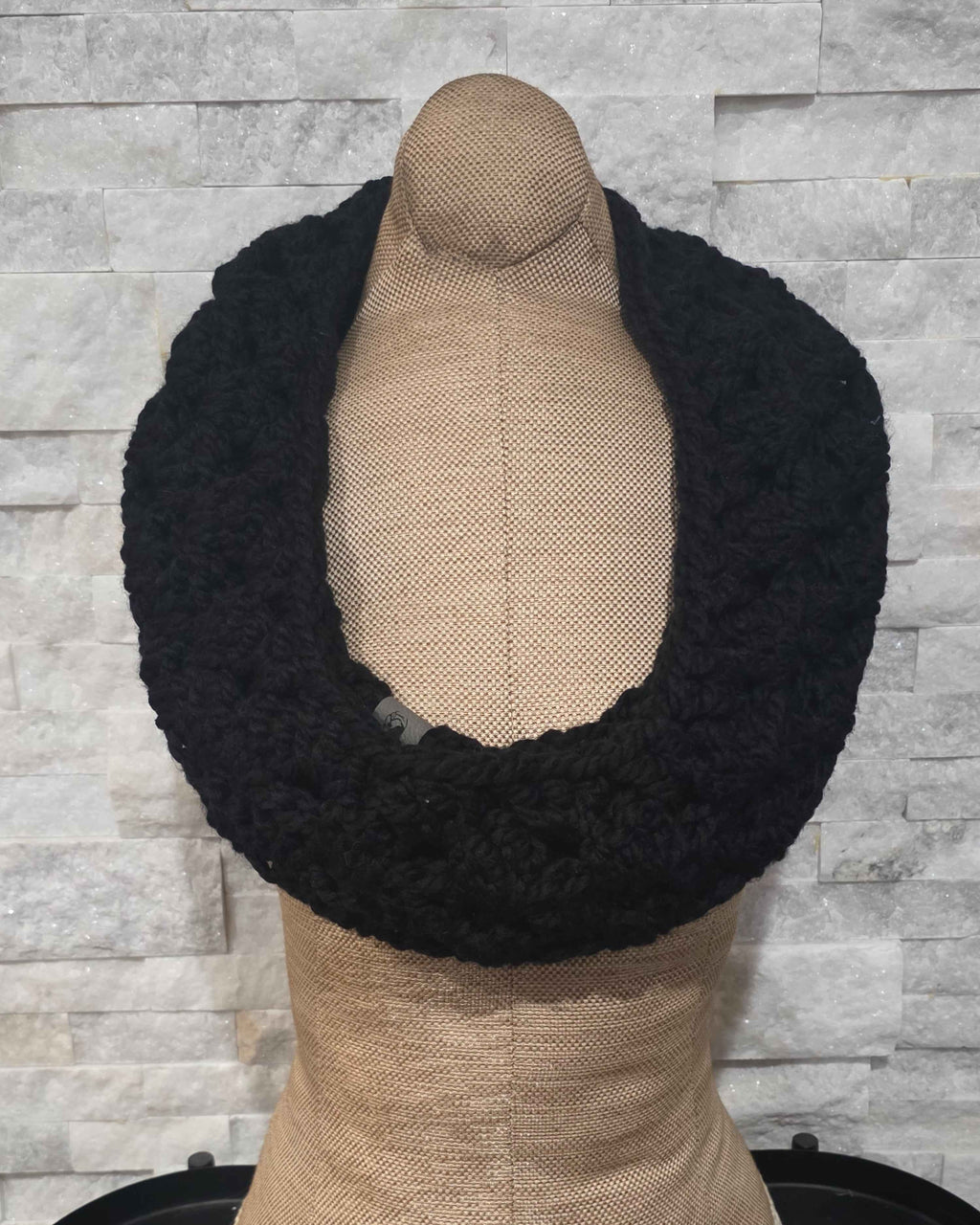 Soft & Snuggly Crochet Cowl - Thick Wool for Winter!