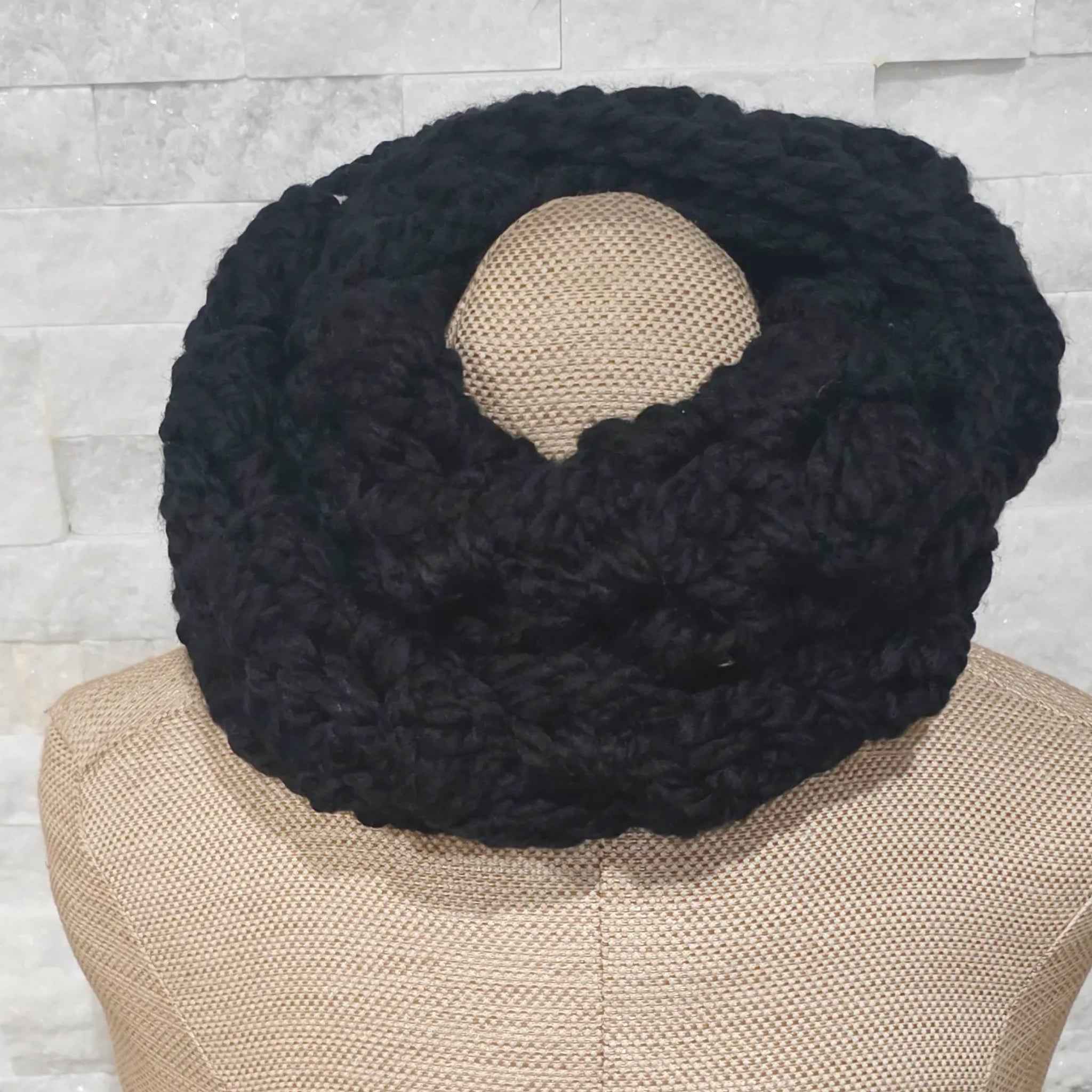 Soft & Snuggly Crochet Cowl - Thick Wool for Winter!