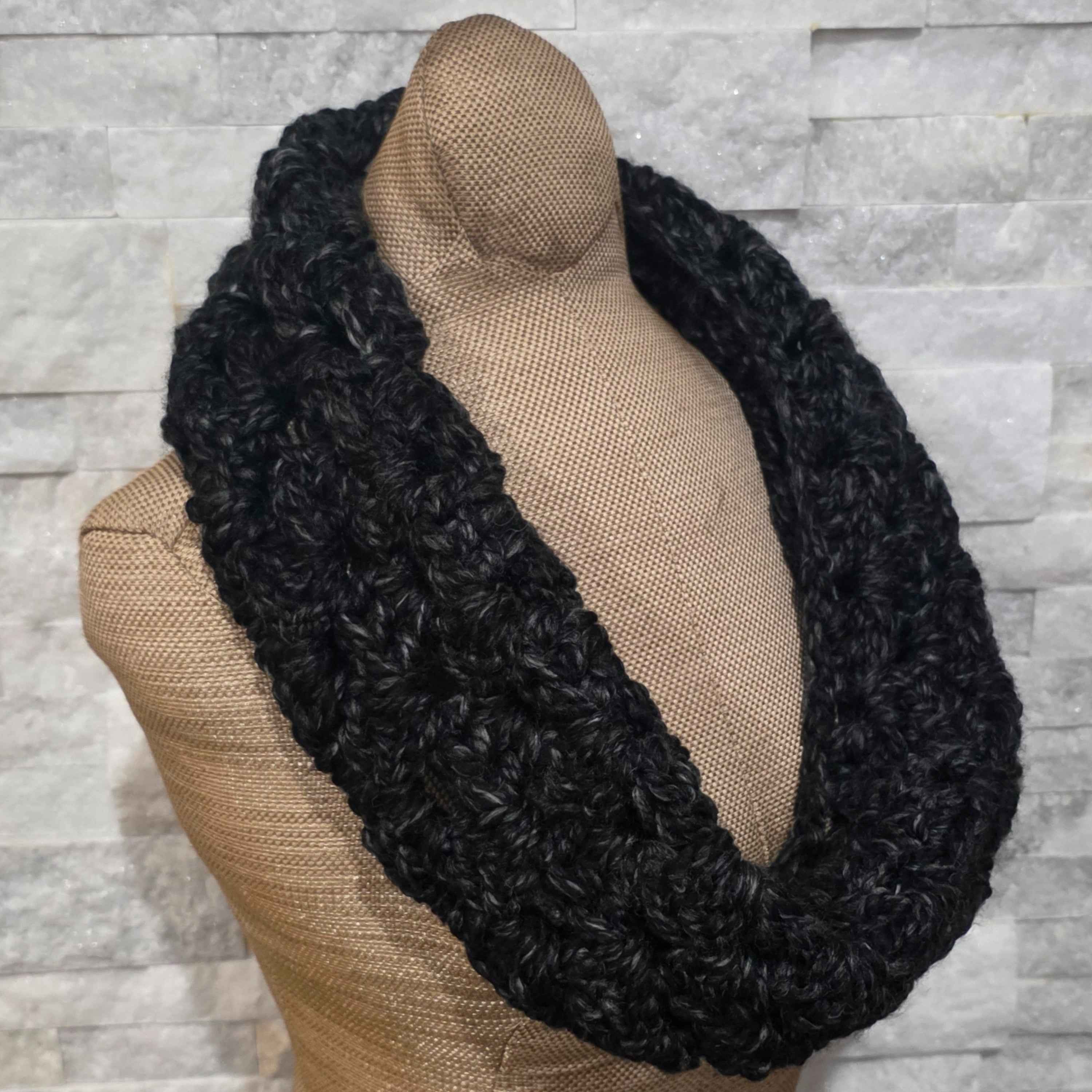 Soft & Snuggly Crochet Cowl - Thick Wool for Winter!