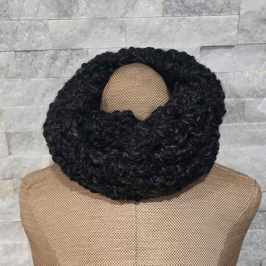 Soft & Snuggly Crochet Cowl - Thick Wool for Winter!