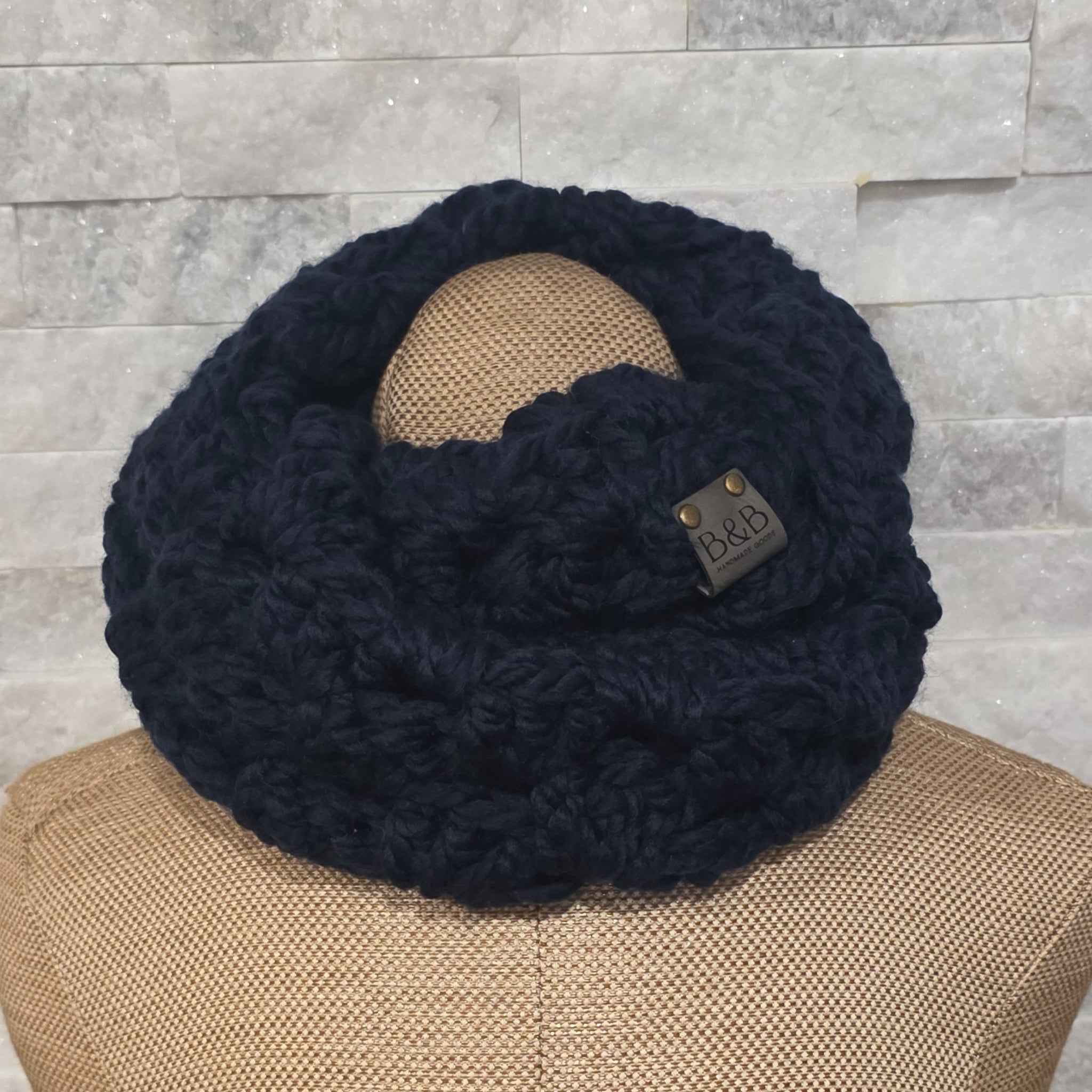 Soft & Snuggly Crochet Cowl - Thick Wool for Winter!