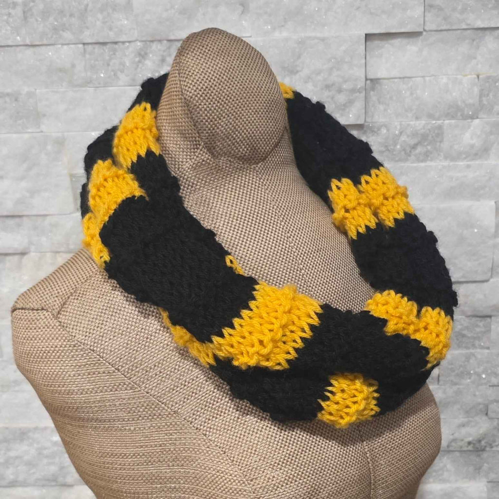 Go-Team - Infinity Scarf - Soft, Everyday Wear