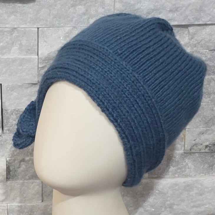 1920's Flapper-Style Side Cloche Hat -All The Bells & Whistles